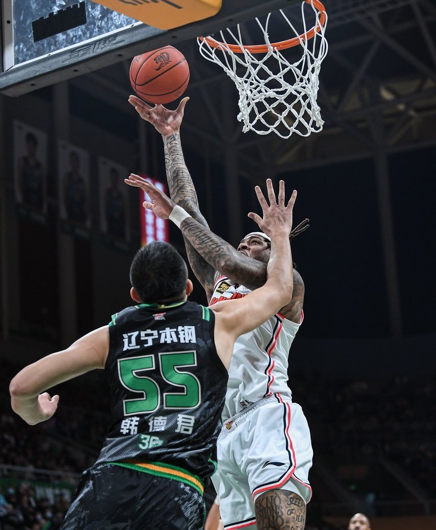 关于犹他爵士篮板制胜备战社区盾底气十足，清晨山东男篮备战NBA总决赛瞬间刷屏的信息Leyu